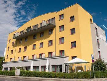 Hotel Roedelheimer Hof - Am Wasserturm Frankfurt nad Menem