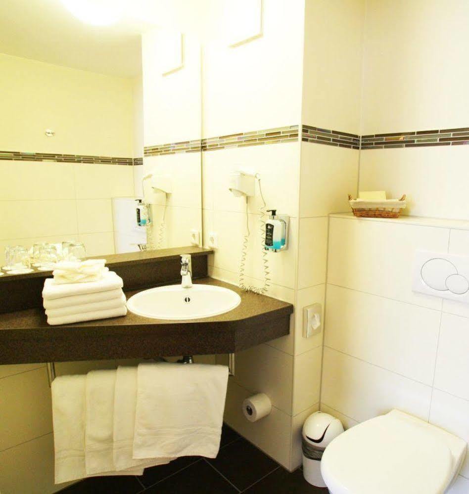 Roedelheimer Hof - Am Wasserturm Hotel 3*