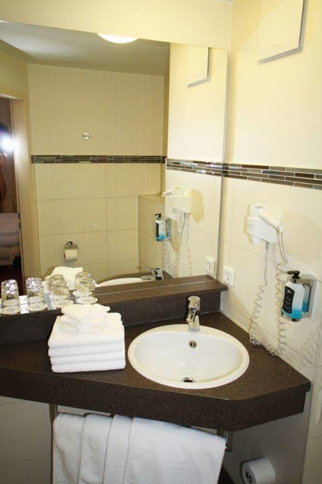Roedelheimer Hof - Am Wasserturm Hotel 3*